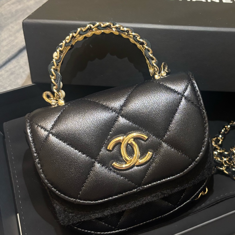 Chanel 珍珠皮穿鏈手柄斜背零錢包-4
