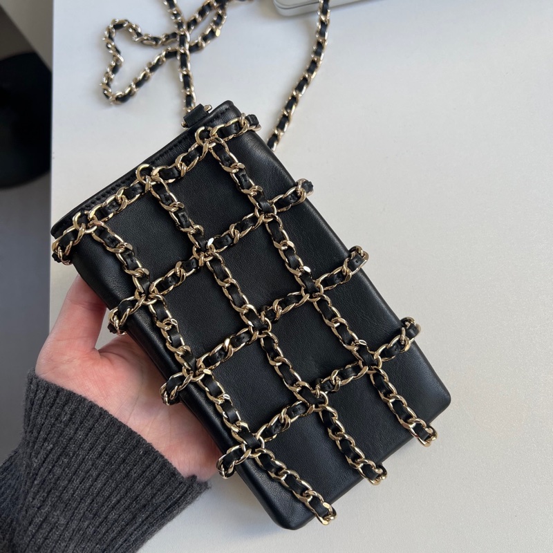 ✨Chanel 黑金穿鏈手機包 鏈條超美淡金色 有卡-1
