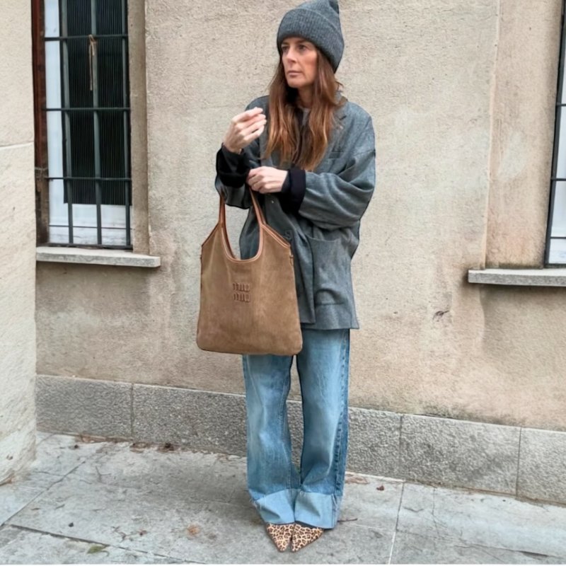 🎊佳節特賣🎁Miu Miu 5BG231 麂皮 Ivy 托特包 橄欖綠色-2