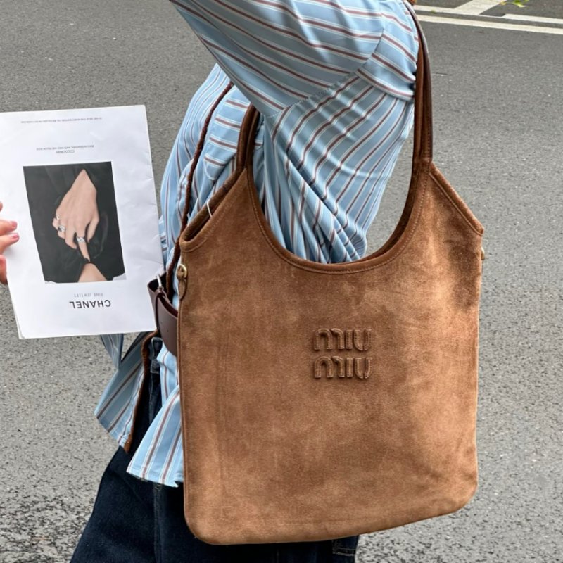 🎊佳節特賣🎁Miu Miu 5BG231 麂皮 Ivy 托特包 橄欖綠色-3