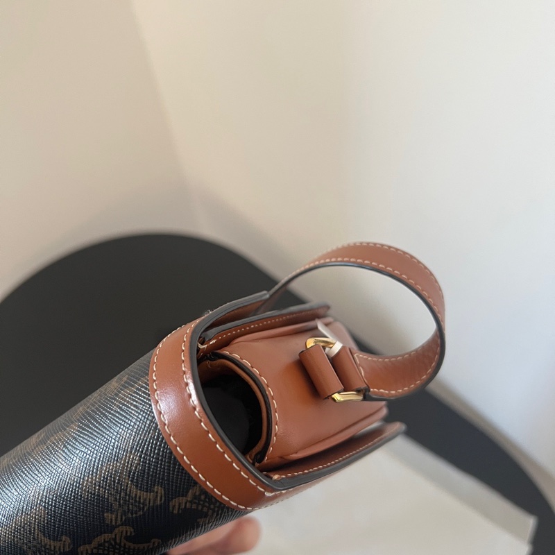 💫 Celine teen 老花郵差包 專櫃 10萬-5