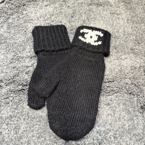 香奈兒連指手套