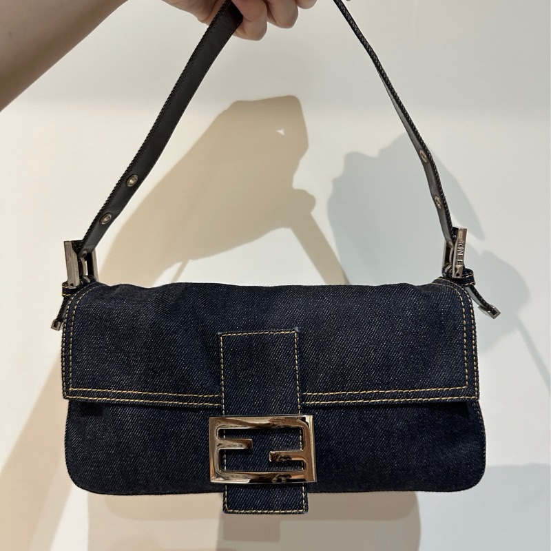 Fendi Baguette丹寧法棍包-6