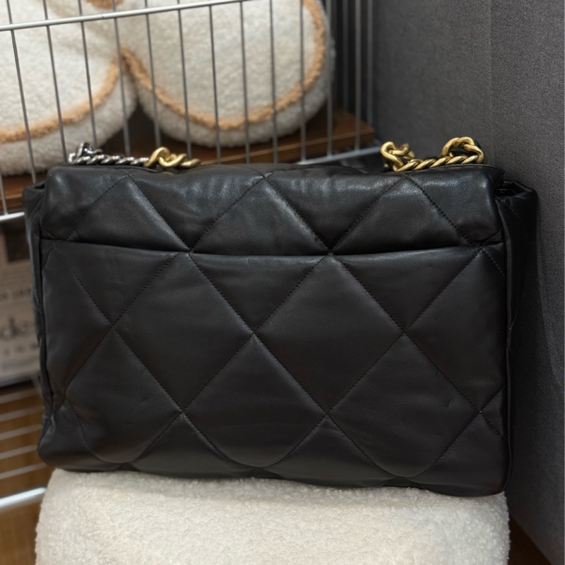 (閒置品）Chanel 19bag maxi 黑金 機場包 ✨最新晶片款-2