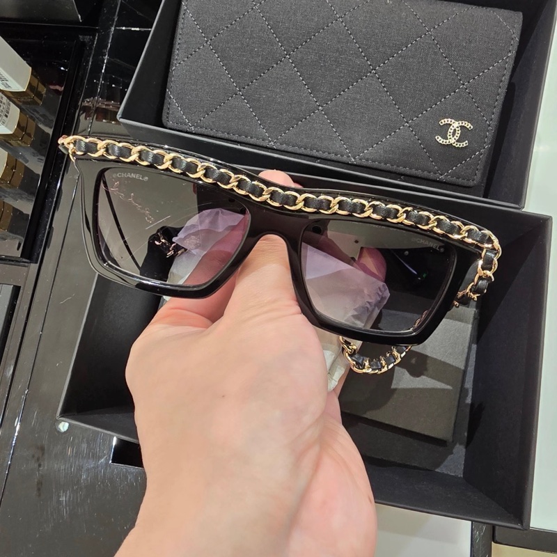 香奈兒鏈條墨鏡-0
