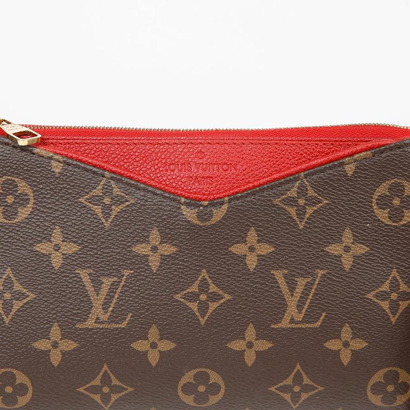 LOUIS VUITTON M41638 Palais 手拿包/斜背包-1