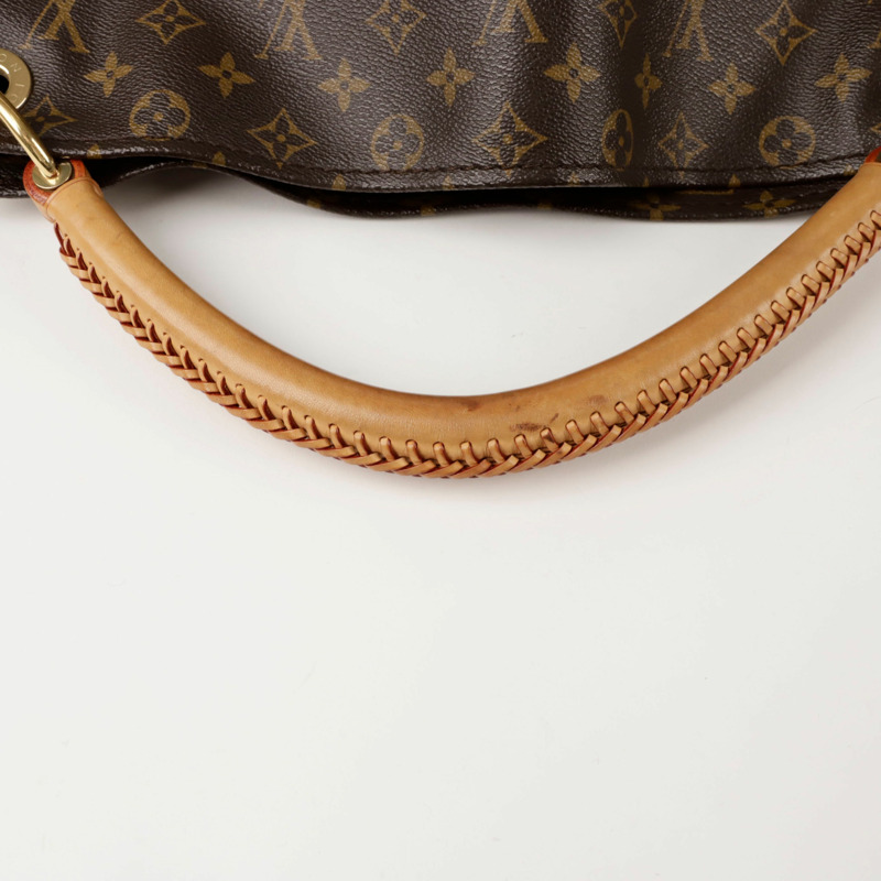 LOUIS VUITTON M40249 Ache MM 單肩包-7