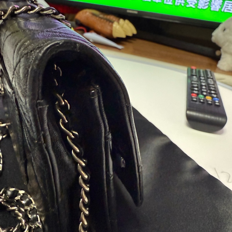 CHANEL CLASSIC WOC-1