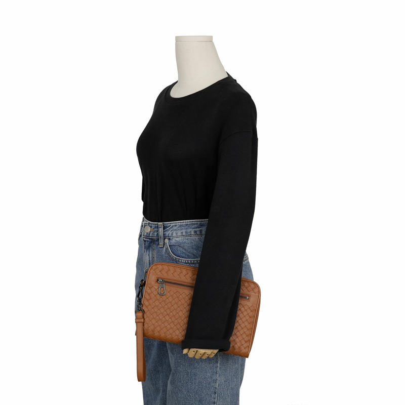 BOTTEGA VENETA Intrecciato 編織帶文件手拿包 493190-9