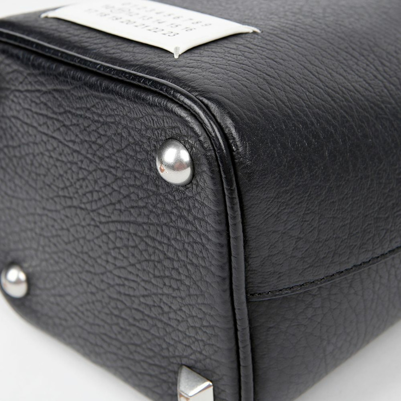 MAISON MARGIELA S61WG0035 5AC 小號水桶手提單肩包-5