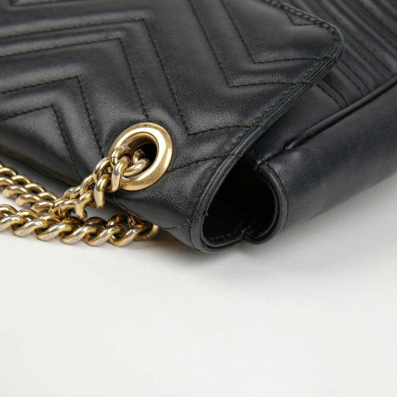 GUCCI GG Marmont 中單肩包 443496-15