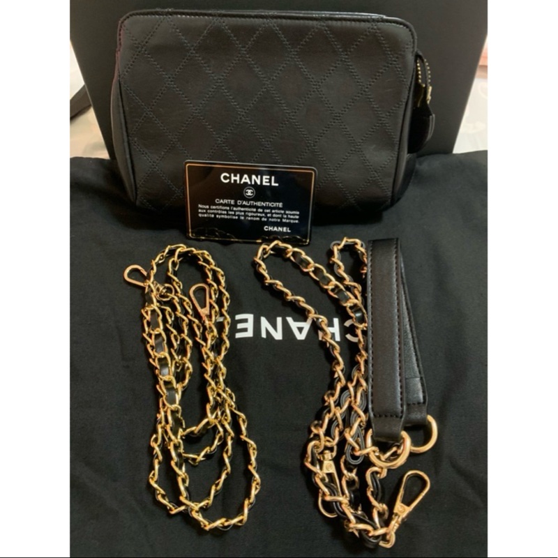 Chanel老香手拿包  斜背包小巧可愛 （已改造可斜背）小歸小還蠻能裝的呢-10