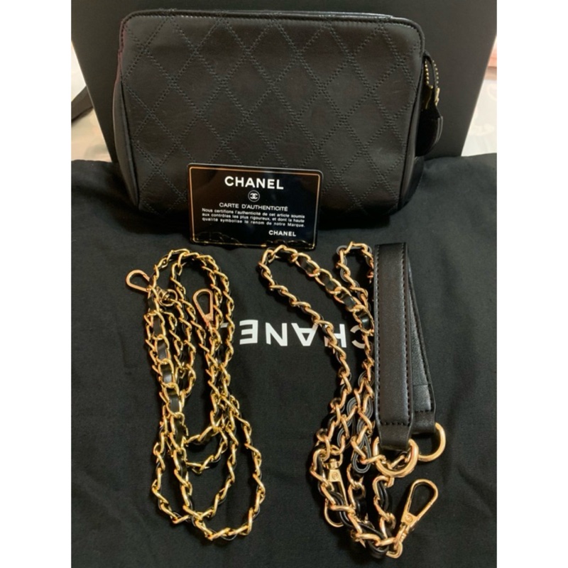 Chanel老香手拿包  斜背包小巧可愛 （已改造可斜背）小歸小還蠻能裝的呢-21