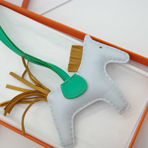 HERMÈS 愛馬仕 Rodeo 小馬 聖杯藍 芝麻色 薄荷綠 U刻 包包掛件 吊飾