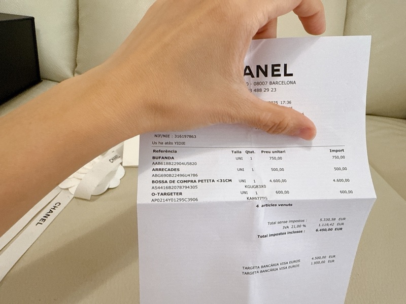 全新 Chanel CF單層卡包 黑色金釦 羊皮 膜未撕 零錢包 卡包-9