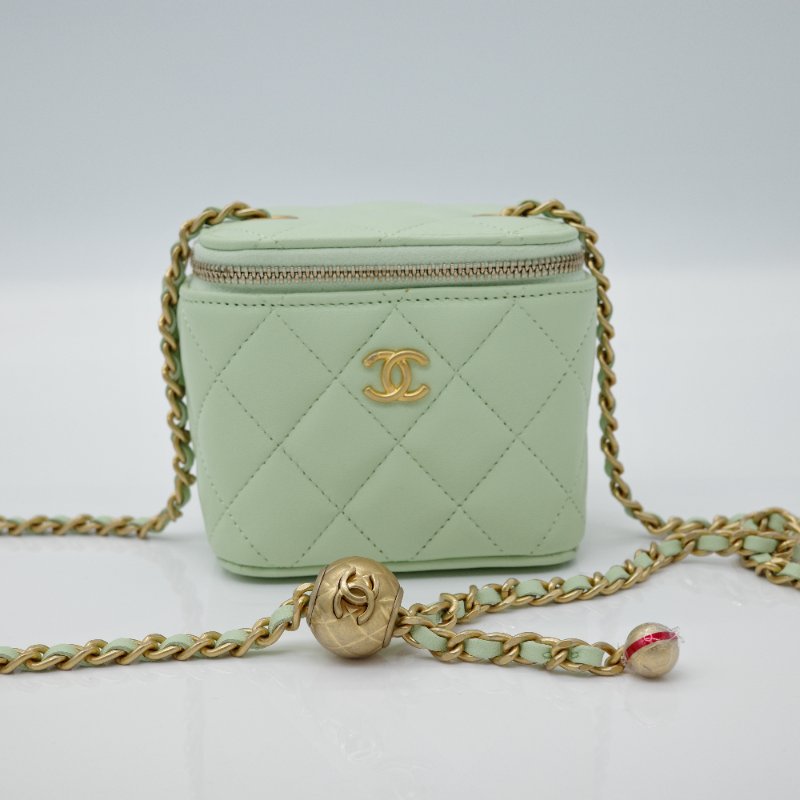 CHANEL 香奈兒 酪梨綠 羊皮 小金球 調節扣 方形小盒子 鏈條包-1