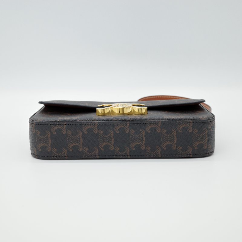 【超新🌟小編推薦】Celine 思琳 Triomphe  PVC 棕色花紋 棕色牛皮 腋下包 肩背包-2