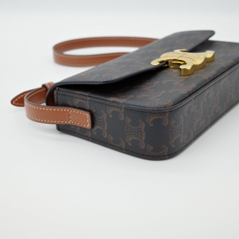 【超新🌟小編推薦】Celine 思琳 Triomphe  PVC 棕色花紋 棕色牛皮 腋下包 肩背包-4