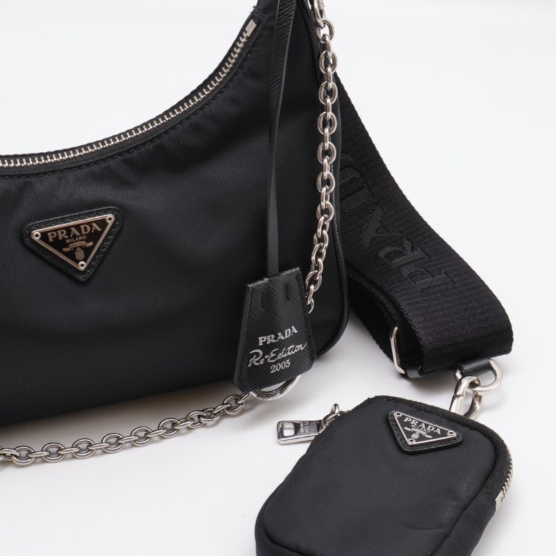 PRADA 經典三合一尼龍斜背包 - 黑銀-10