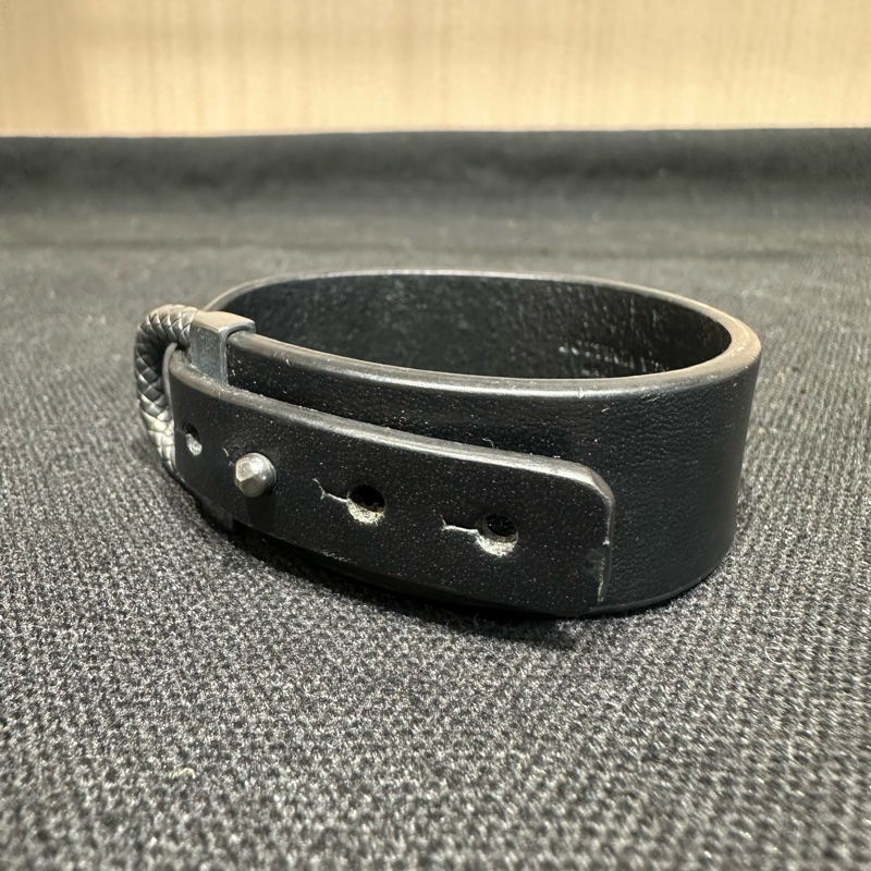 BottegaVeneta真皮手链 黑色-2