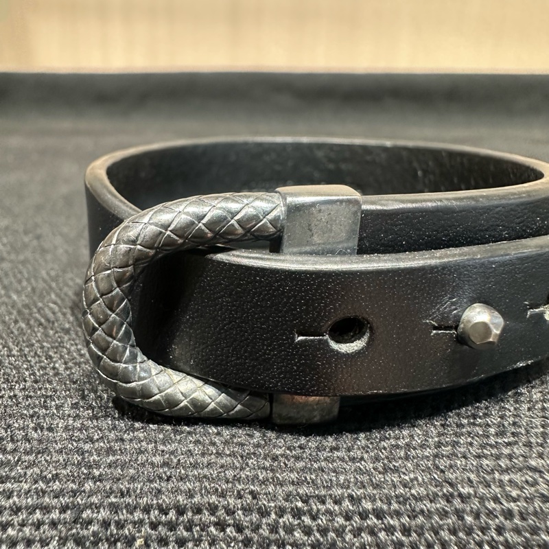 BottegaVeneta真皮手链 黑色-3