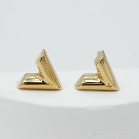 【CP 精選🌟小編推薦】Louis Vuitton 路易威登  Essential V 金色 耳環 耳釘