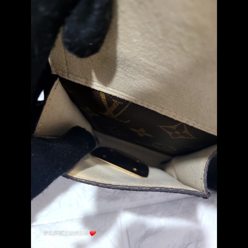 💜 Louis Vuitton LV 經典曼哈頓包小款-19