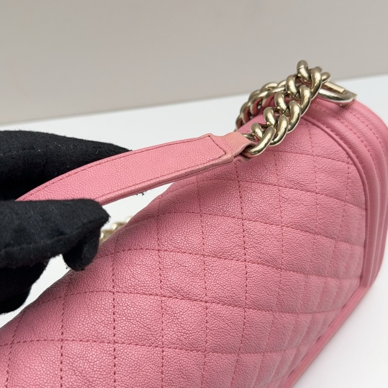 Chanel 粉色荔枝牛皮金扣 中號 魚子醬Leboy 肩背包斜背包-10