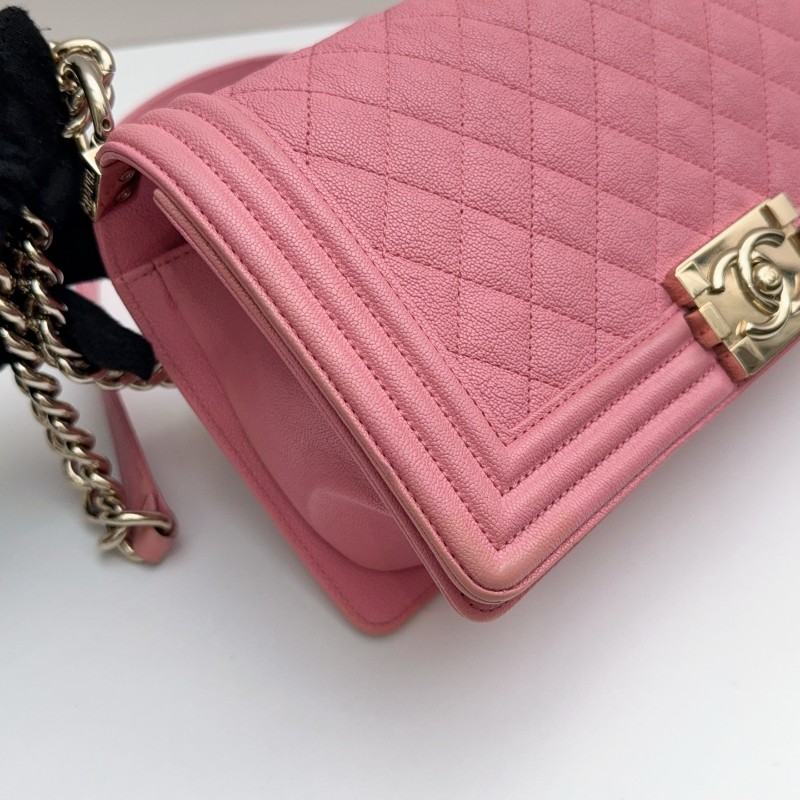 Chanel 粉色荔枝牛皮金扣 中號 魚子醬Leboy 肩背包斜背包-18