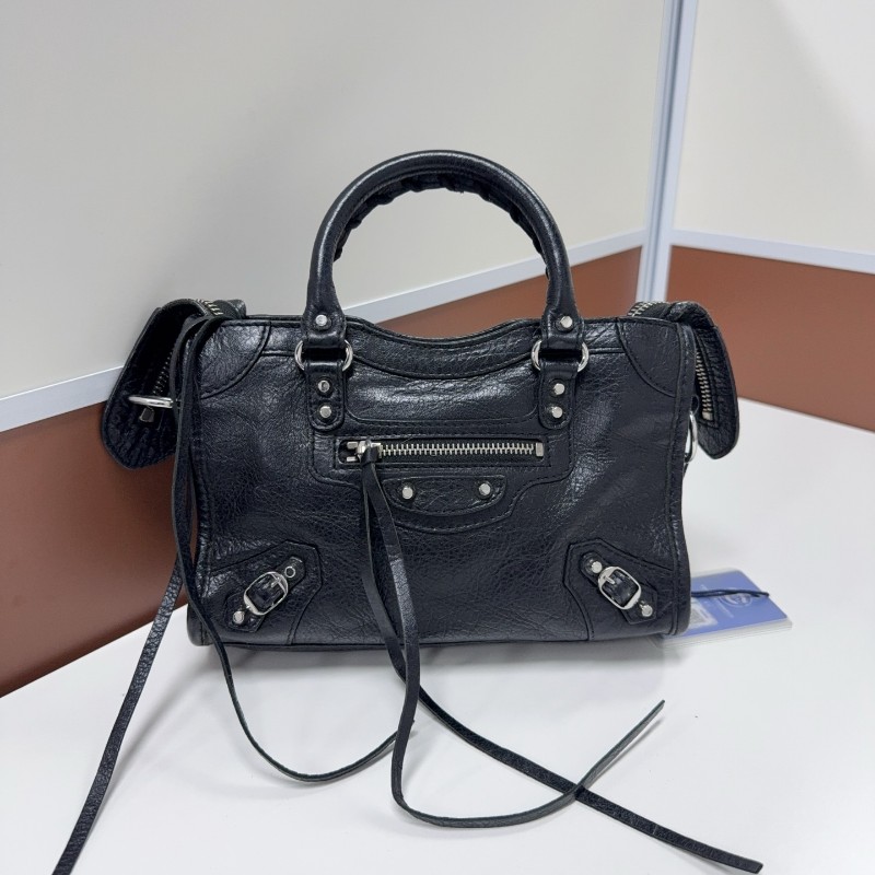 Balenciaga Supermini city機車包 nano稀少款-2