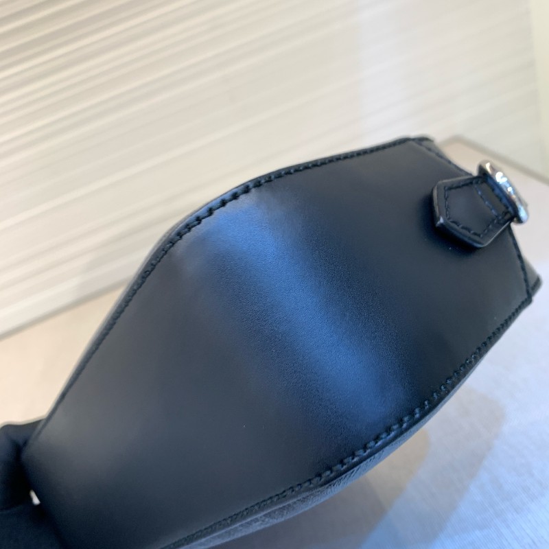 GUCCI GG黑灰色相機包 斜背包-9