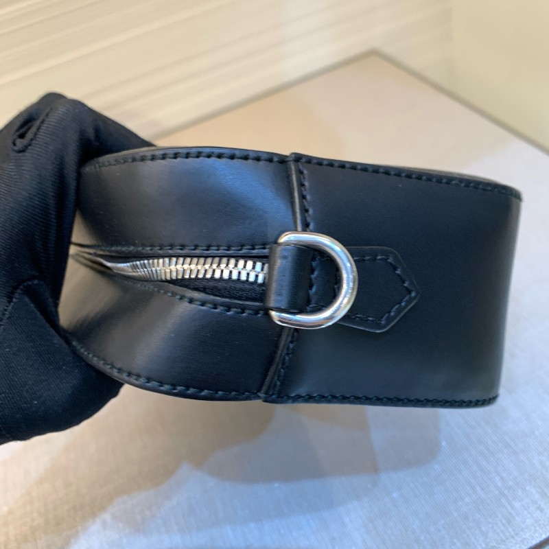 GUCCI GG黑灰色相機包 斜背包-13