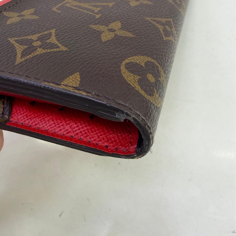 Louis Vuitton long wallet-5