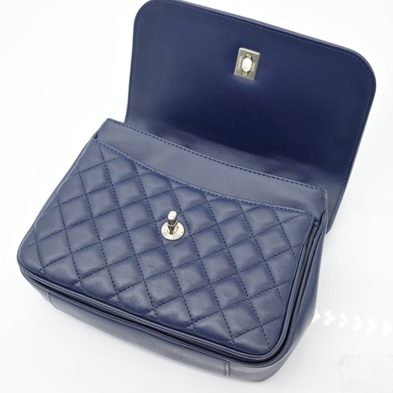 【CP 精選🌟小編推薦】nel 香奈兒 Classic Flap 22cm 方型 海軍藍 深藍色 淡金釦 鏈條包 單肩包 斜背包-8