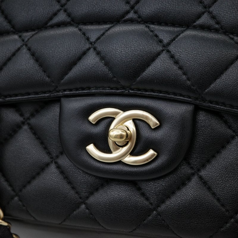 【CP 精選🌟小編推薦】Chanel 香奈兒 Classic Flap 30cm 戴妃系列 黑色 小牛皮 淡金扣 鏈條包 斜挎包 單肩包-6