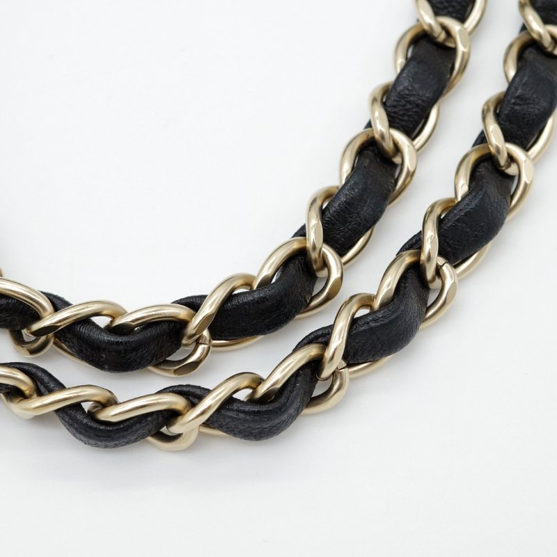 【CP 精選🌟小編推薦】Chanel 香奈兒 Classic Flap 30cm 戴妃系列 黑色 小牛皮 淡金扣 鏈條包 斜挎包 單肩包-9