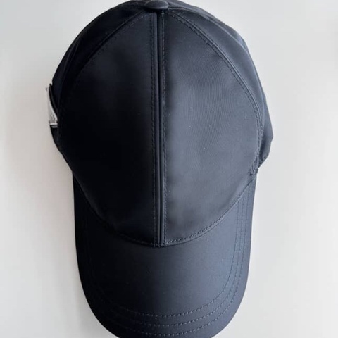 PRADA尼龍棒球帽