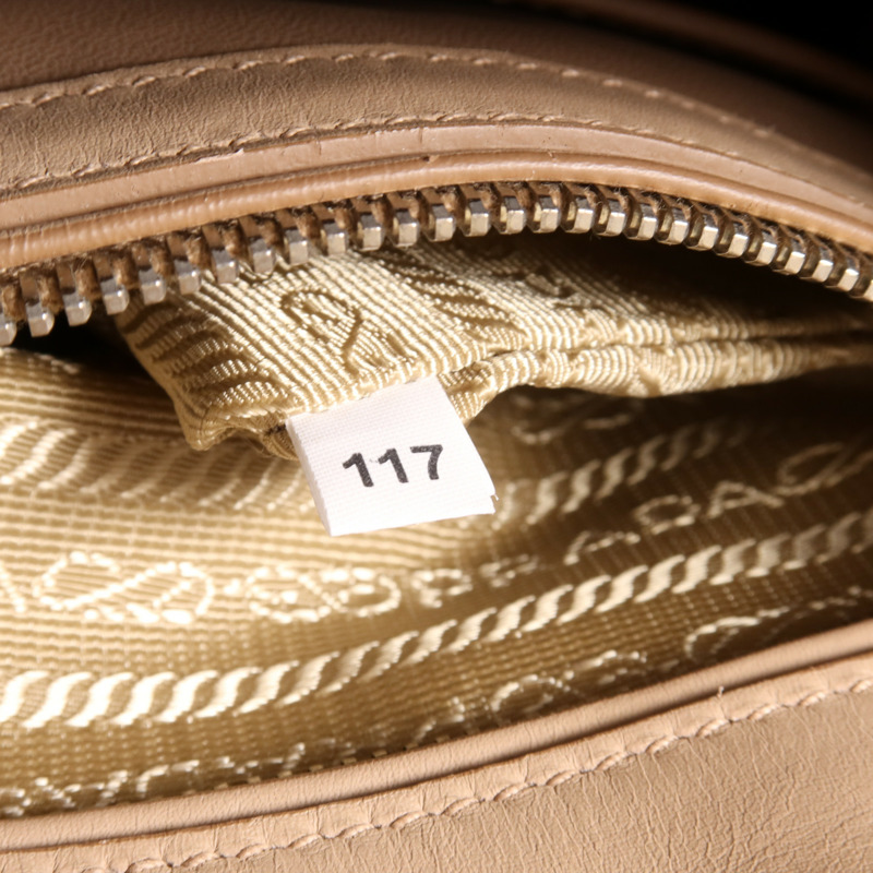 PRADA 牛皮皮革2 Way Shoulder銀扣手挽肩背兩用袋-11