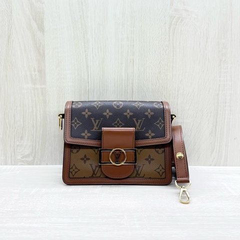 LV老花雙色mini達芙妮M45959