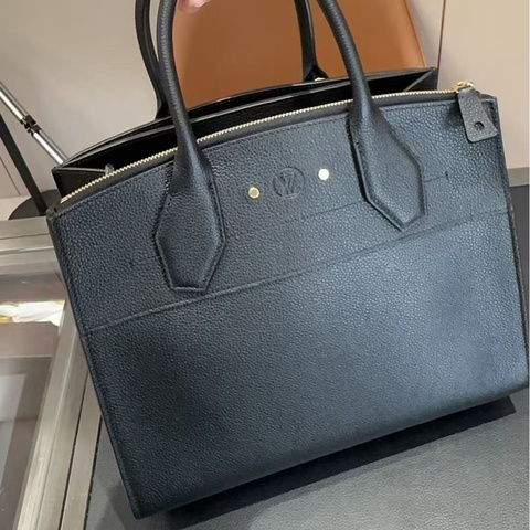 99新 LV路易威登經典CITY單肩斜跨手提公文