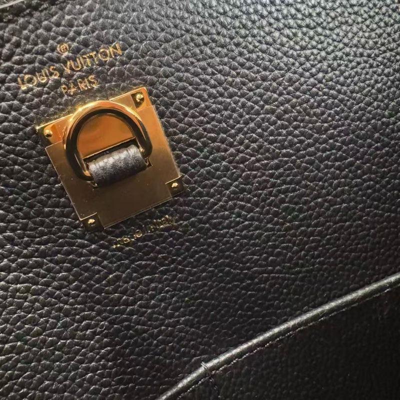 99新 LV路易威登經典CITY單肩斜跨手提公文-10