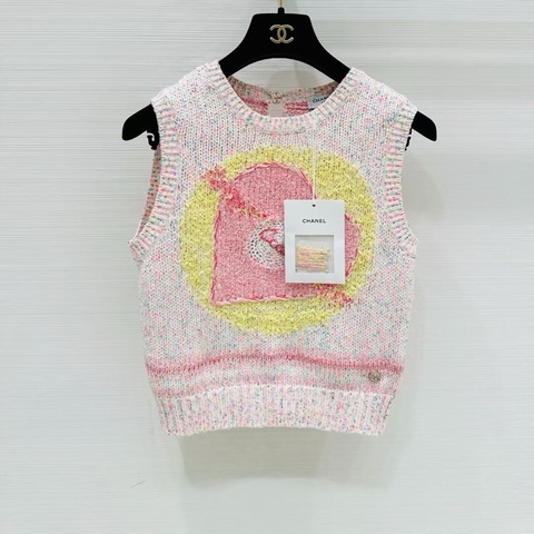 ⭐️ Chanel 24C Top 上衣