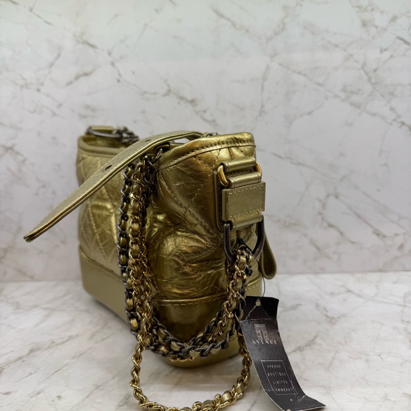 CHANEL 香檳金小款流浪包-1