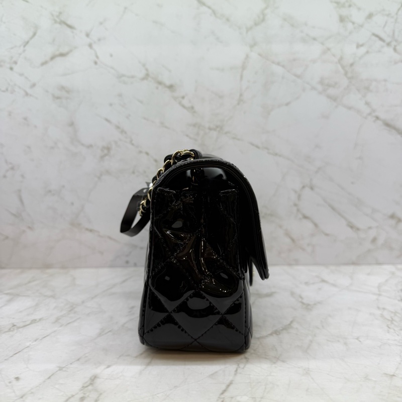 CHANEL黑金漆亮皮COCO20-3