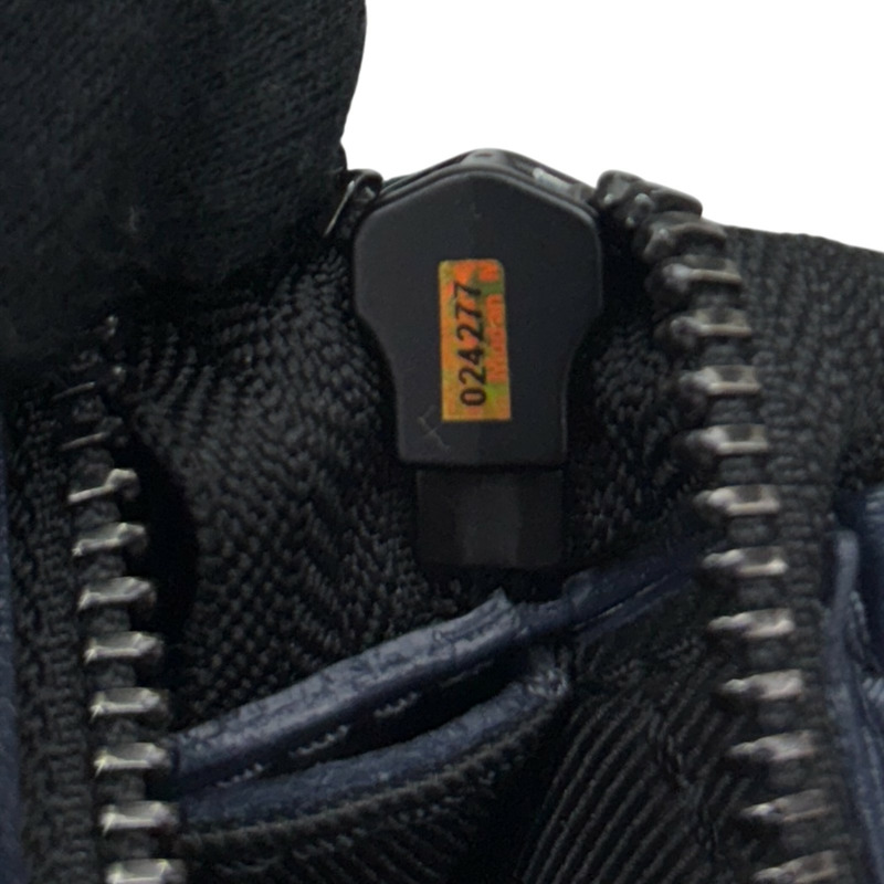 Monogram Shadow 皮革 藏青色 Gaston 可穿戴式錢包 【LOUIS VUITTON LV 路易威登】 M83384-5