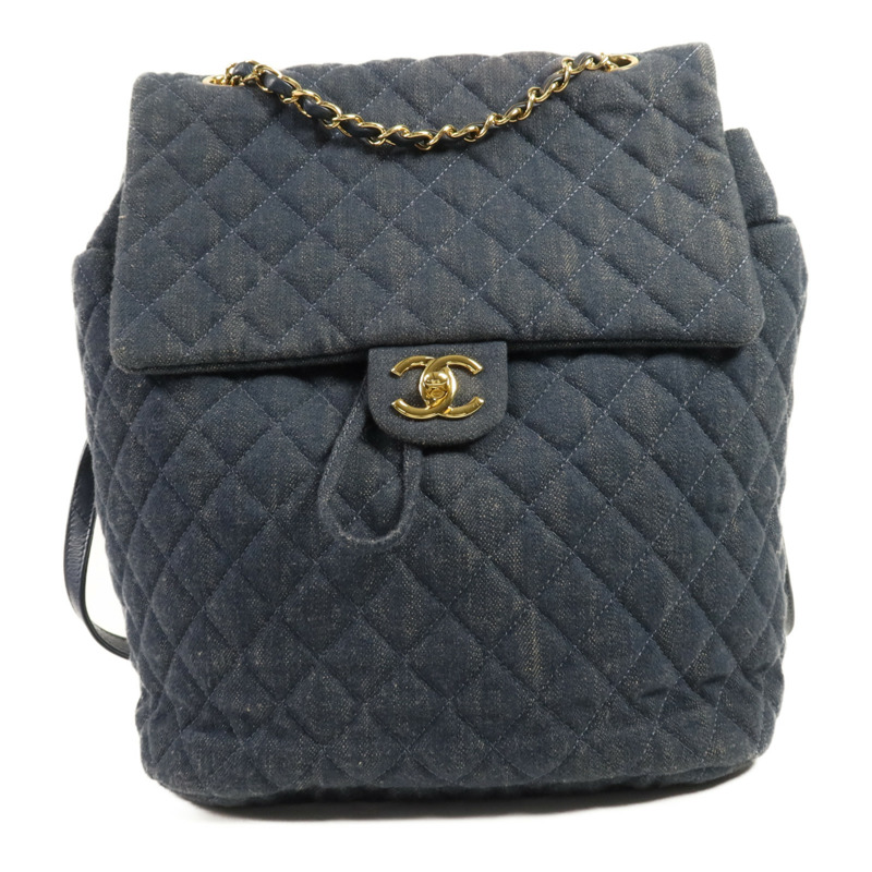 CHANEL 牛仔布Backpack金扣背包-0