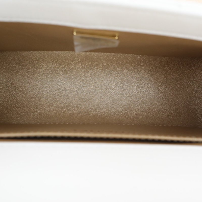 CHANEL 21ACF口蓋包19白色牛皮晶片開金扣雙金珠皮穿鏈肩背包-2