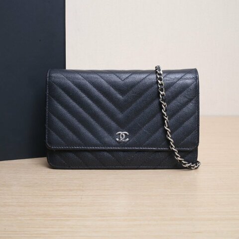 CHANEL CFWOC1925開黑色荔枝牛皮銀扣肩背包