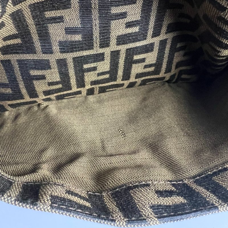 FENDI VINTAGE滿版老花帆布單肩包-7