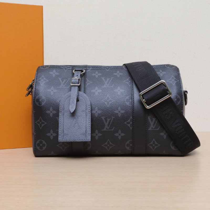 LOUIS VUITTON KEEPALLCity拼黑色牛皮/PVC晶片City牛皮拼PVC肩背包-0